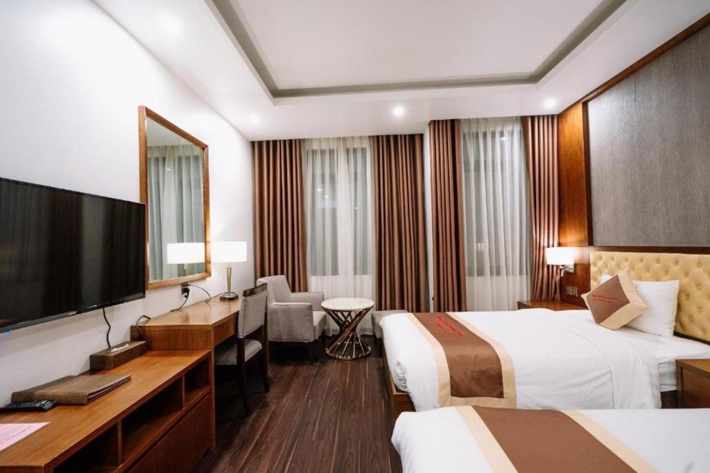 Lake Hills Hotel Халонг Экстерьер фото